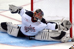 开云入口-凯尔特人队史传奇：拉塞尔、伯德、皮尔斯，他们的地位如何？，凯尔特人拉塞尔拿了几个冠军