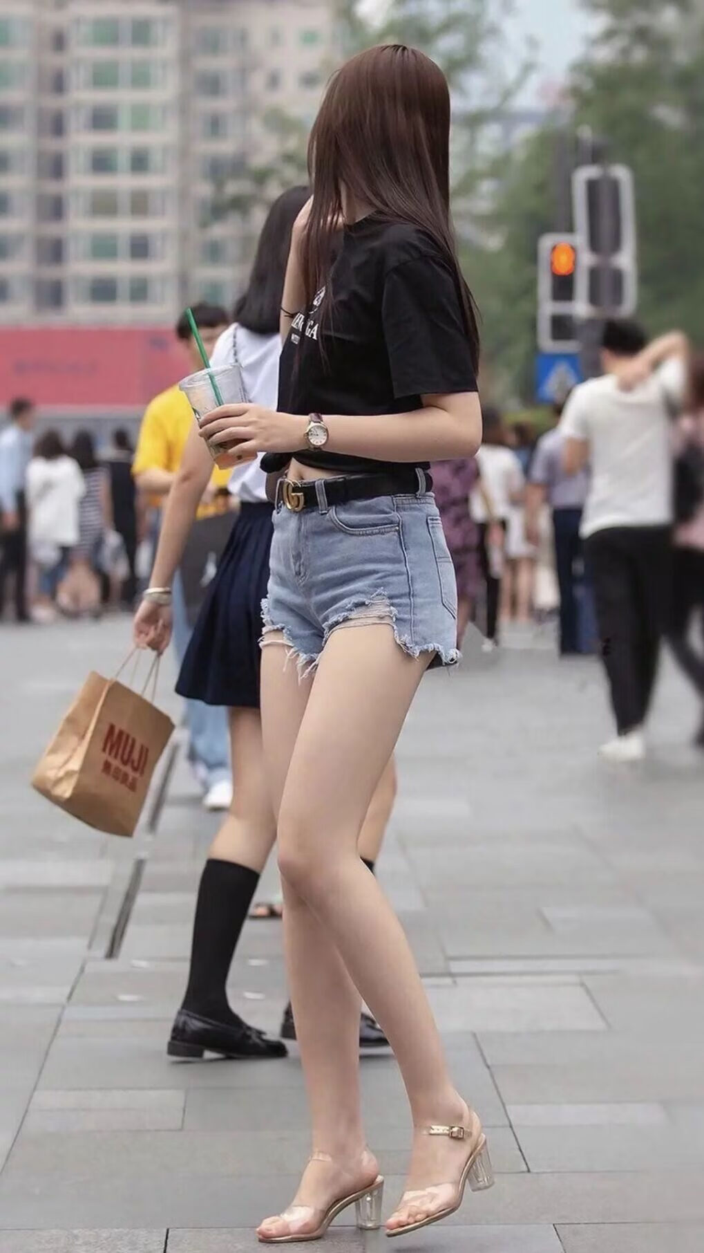 开云·Kaiyun网页版-德甲球员在高压阶段冲刺质量与决策效率的耦合分析