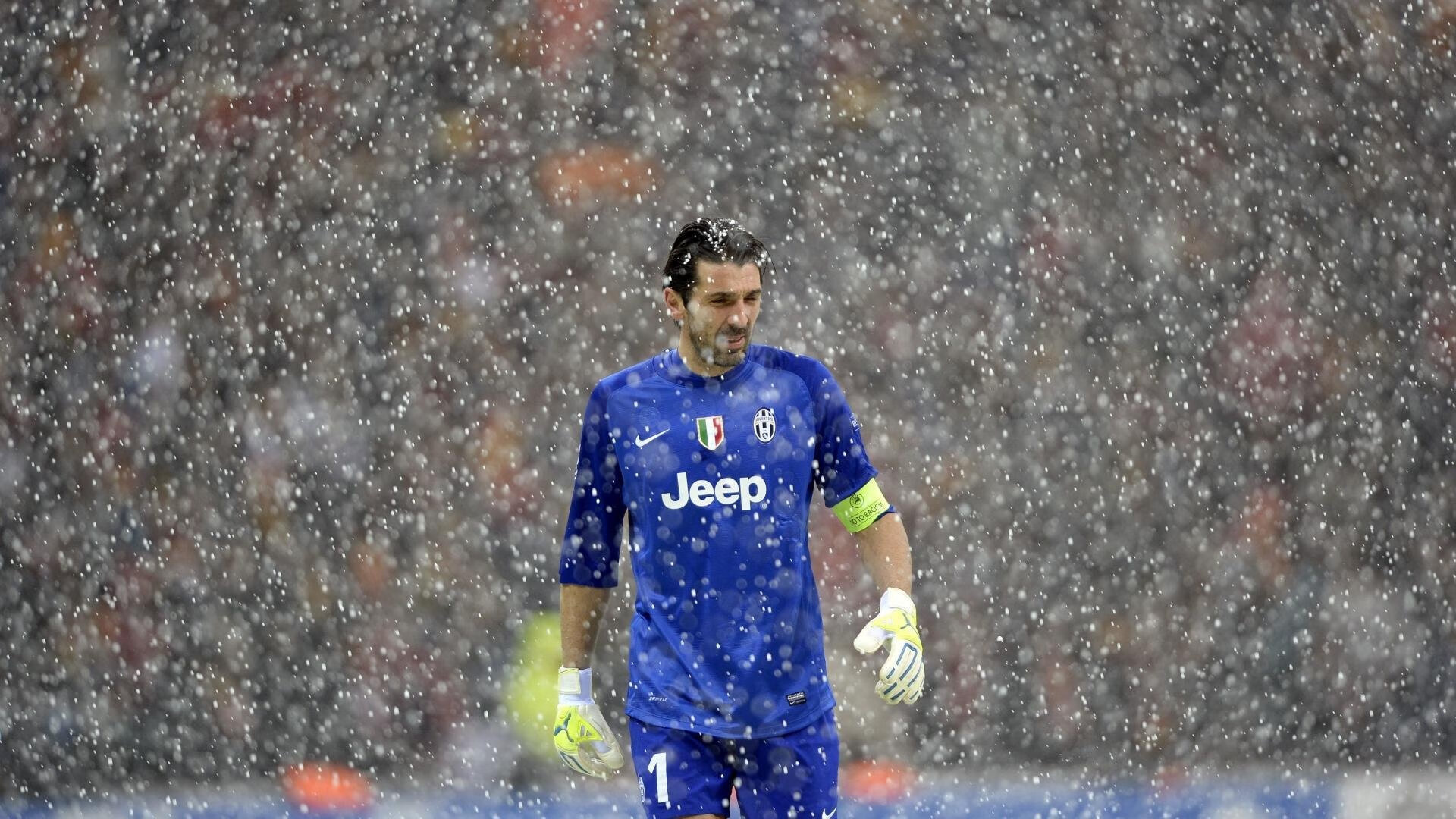 英超裁判语义分析提升VAR判罚准确性的实践研究，足球var裁判